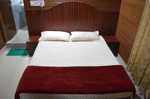 Tripstays 4156