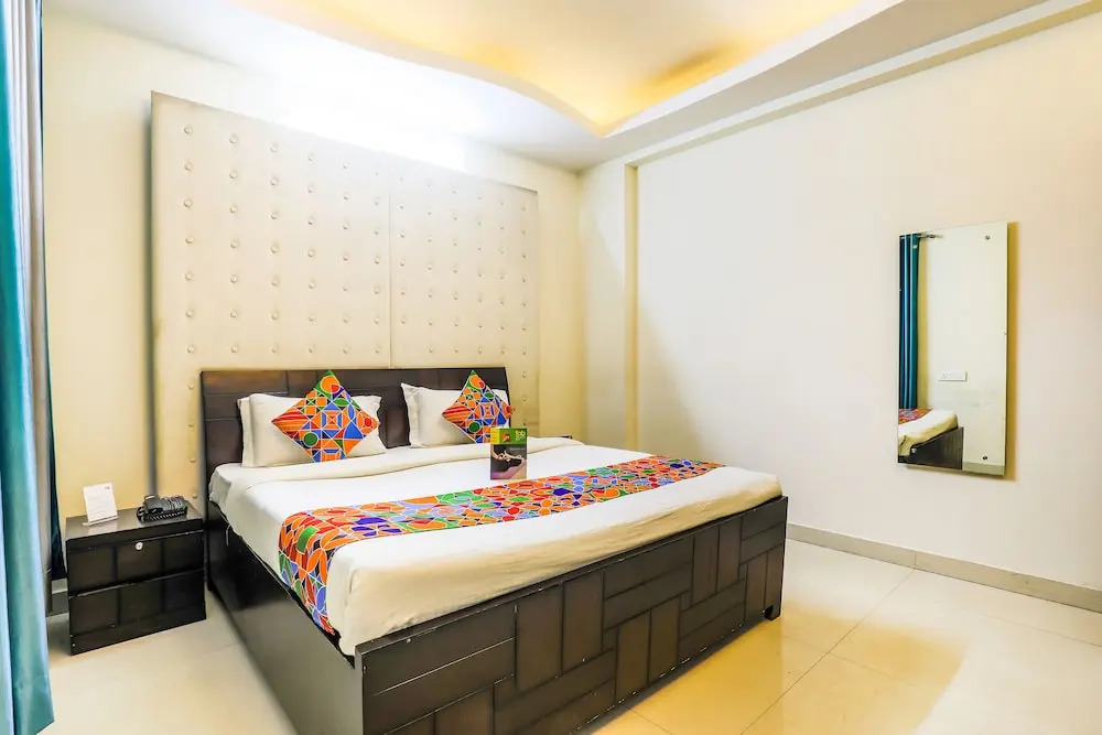 FabExpress Spring Homes