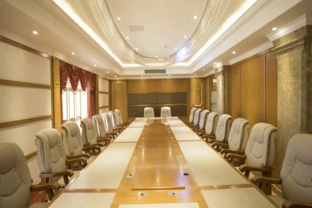 Rui Zhi Hotel