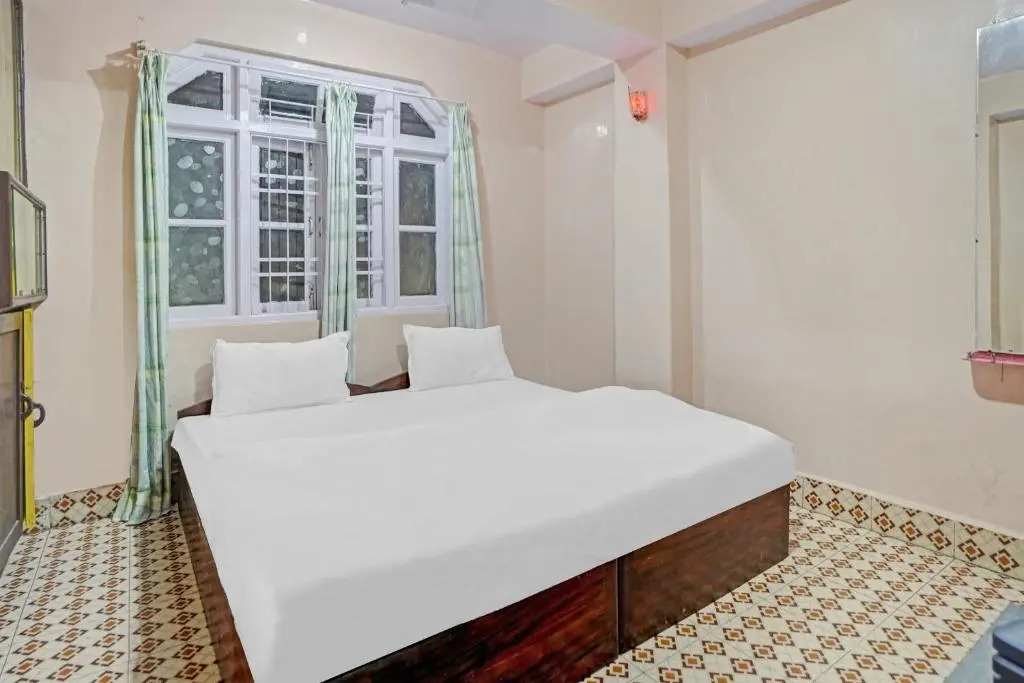 Capital O 88674 Hotel Queen's Heart