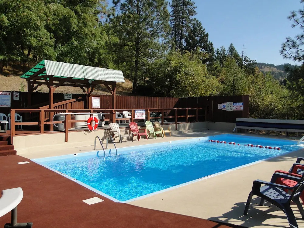 Konkolville Motel