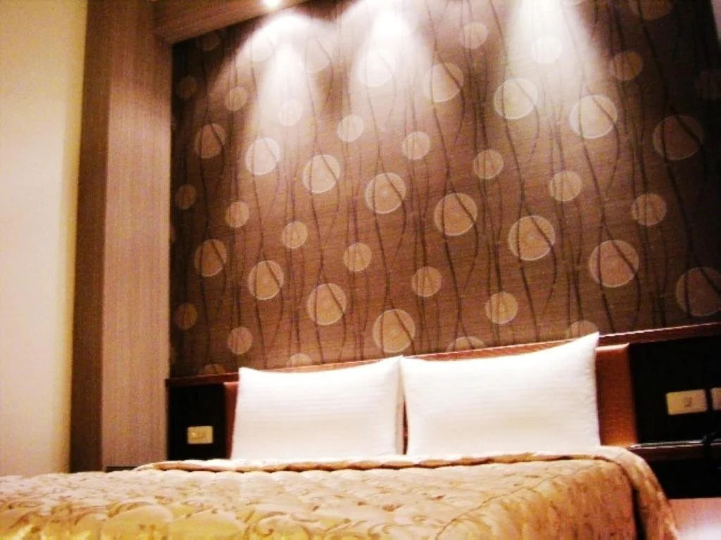 Baseball Hotel