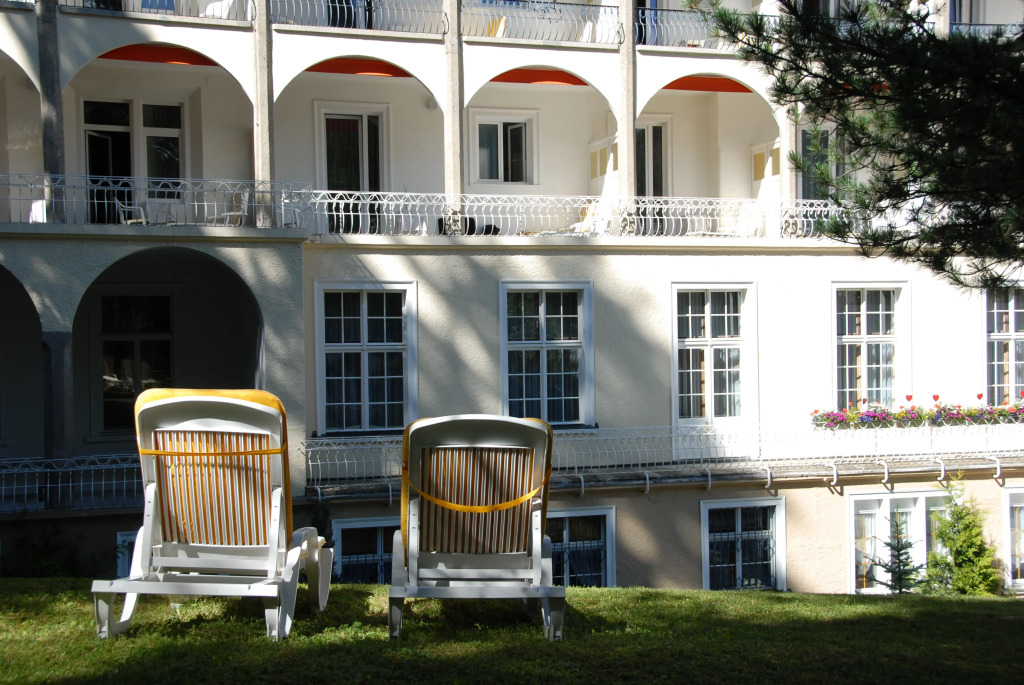 Hotel National by Mountain Hotels