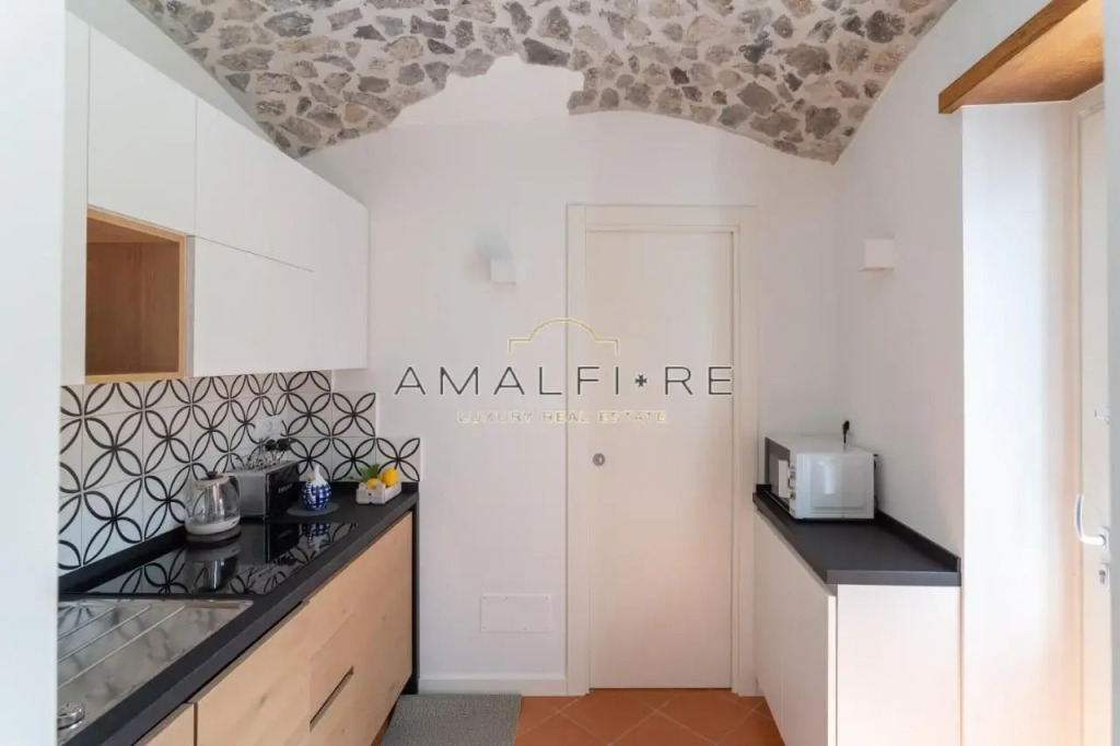 Lionetti Suite House