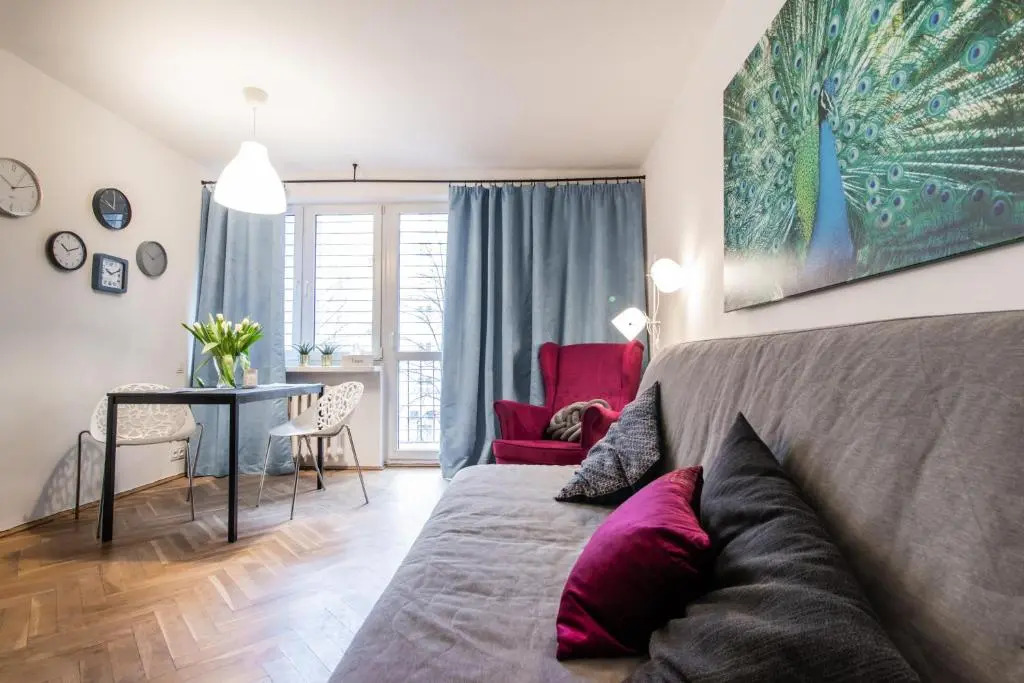 PiotrApartments - Central Warsaw - Walk Everywhere in Central Warsaw