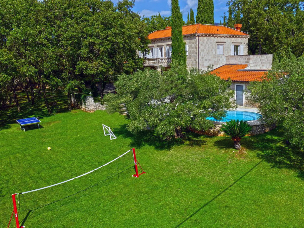 Villa in Čilipi near Dubrovnik with Pool