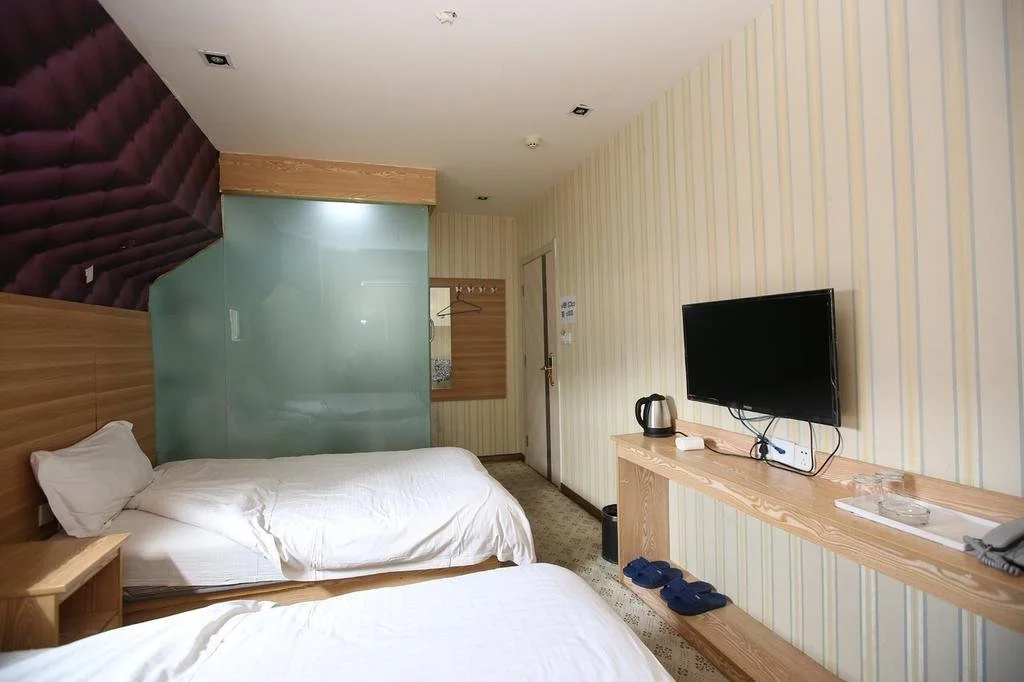 Youth Star Express Hotel