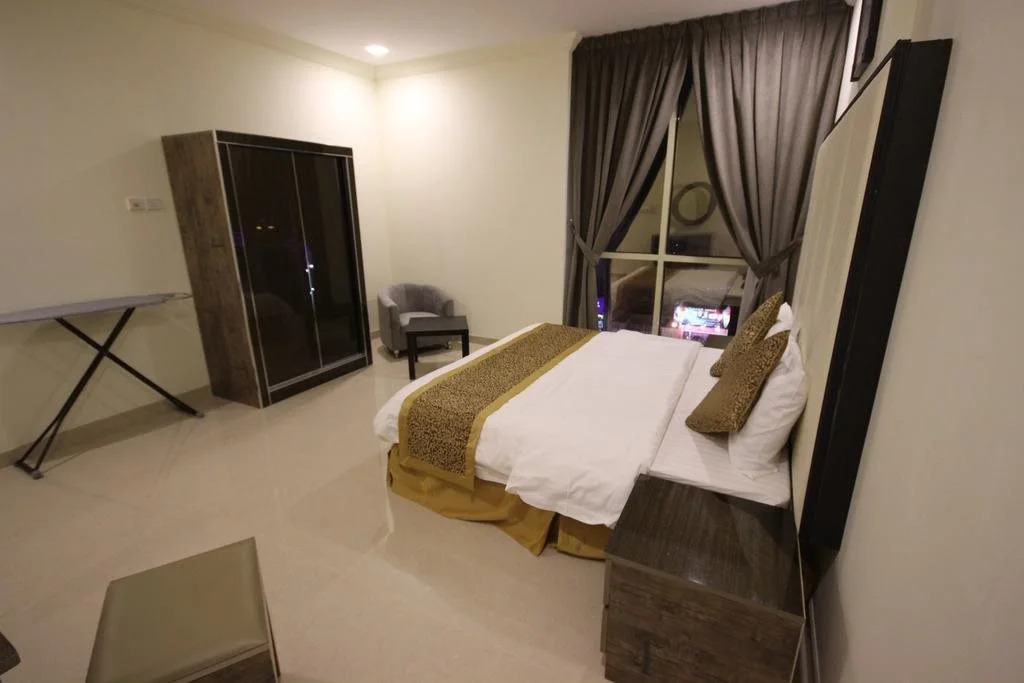 Al Makarunah -Lamasat Palace Suites