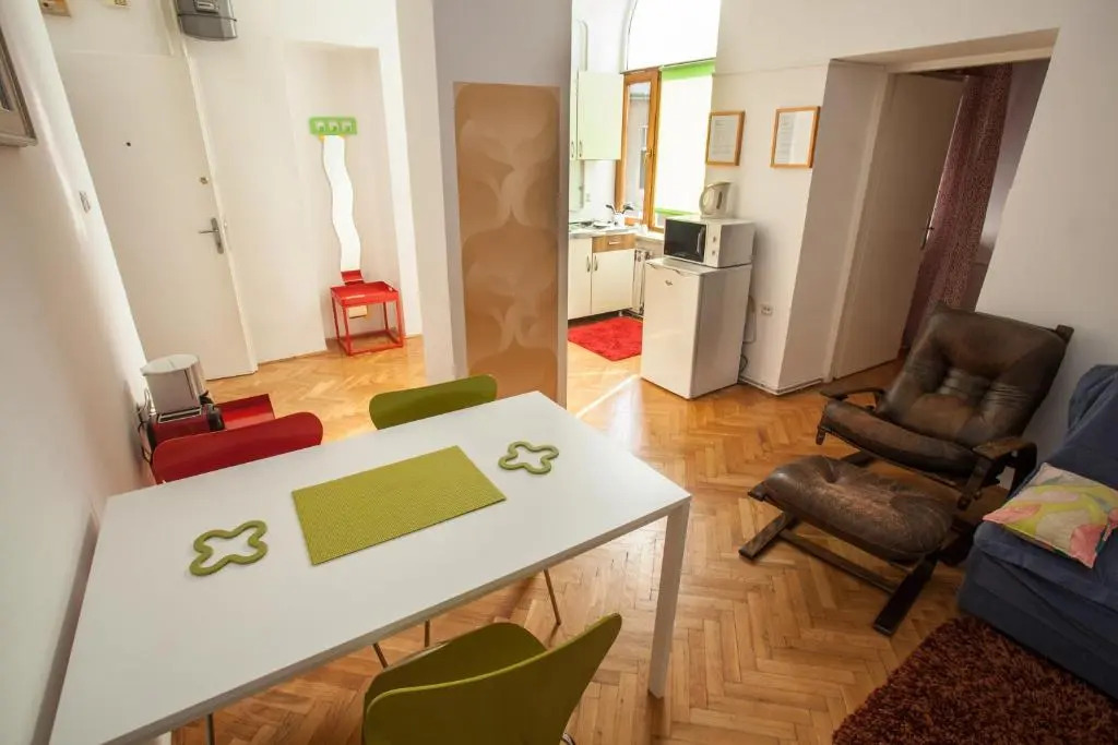 Apartments Lina - Center with free, unlimited parking