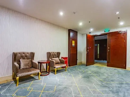 Chonpines Hotels·Qianxi Shuixi