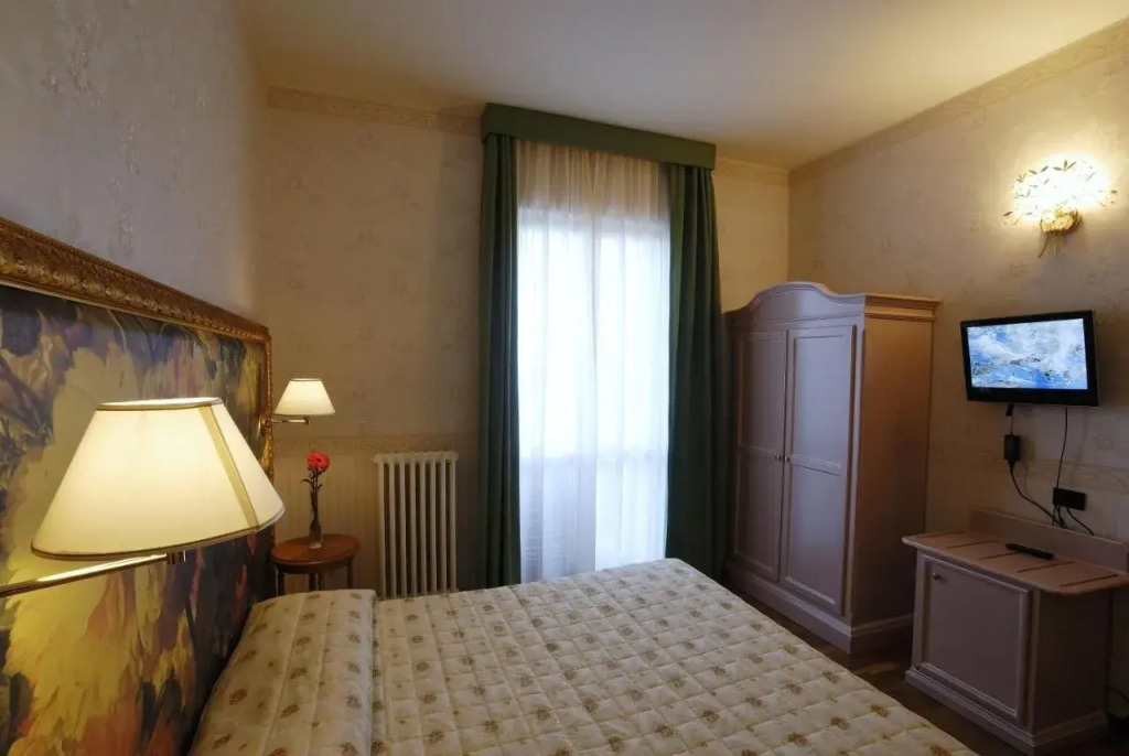 Hotel & Ristorante Zunica 1880