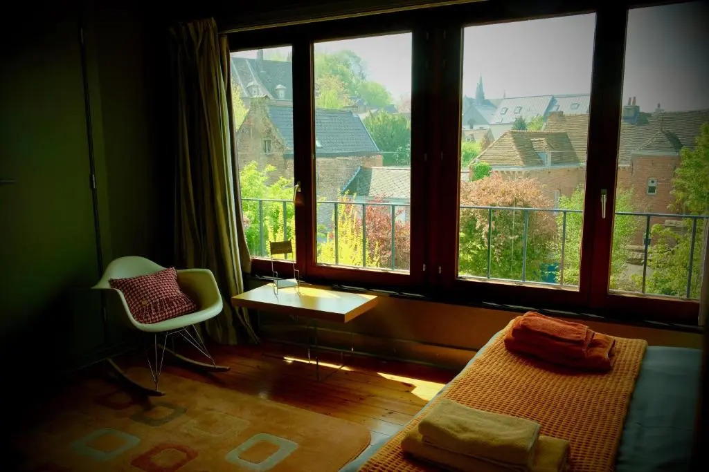 Bed And Breakfast-Compagnons11