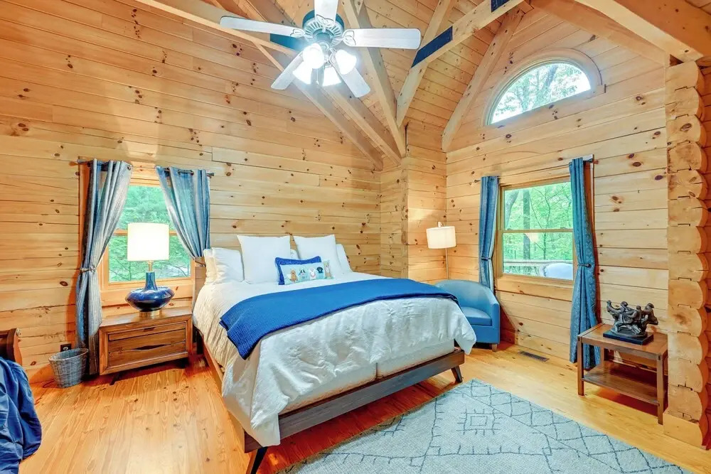 Scenic Blue Ridge Cabin Rental w/ Resort Amenities