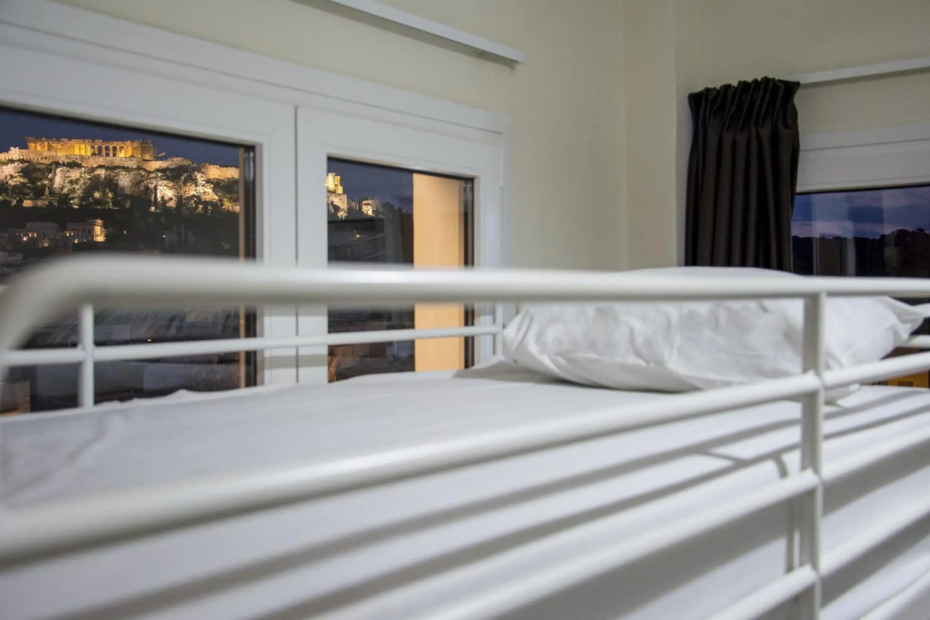 Pella Inn Hostel