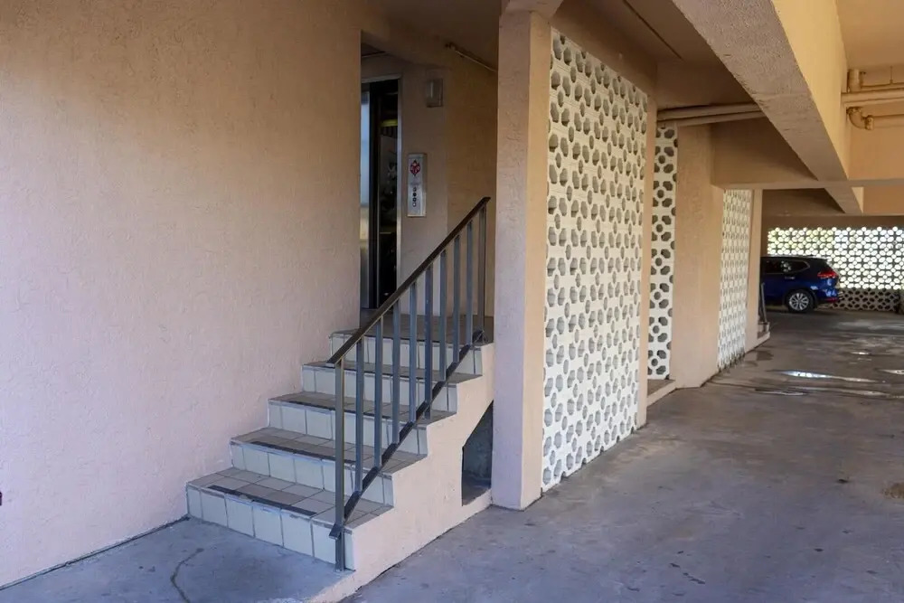 Walk to Beach - Heart of Entertainment District 1 Bedroom Home by RedAwning