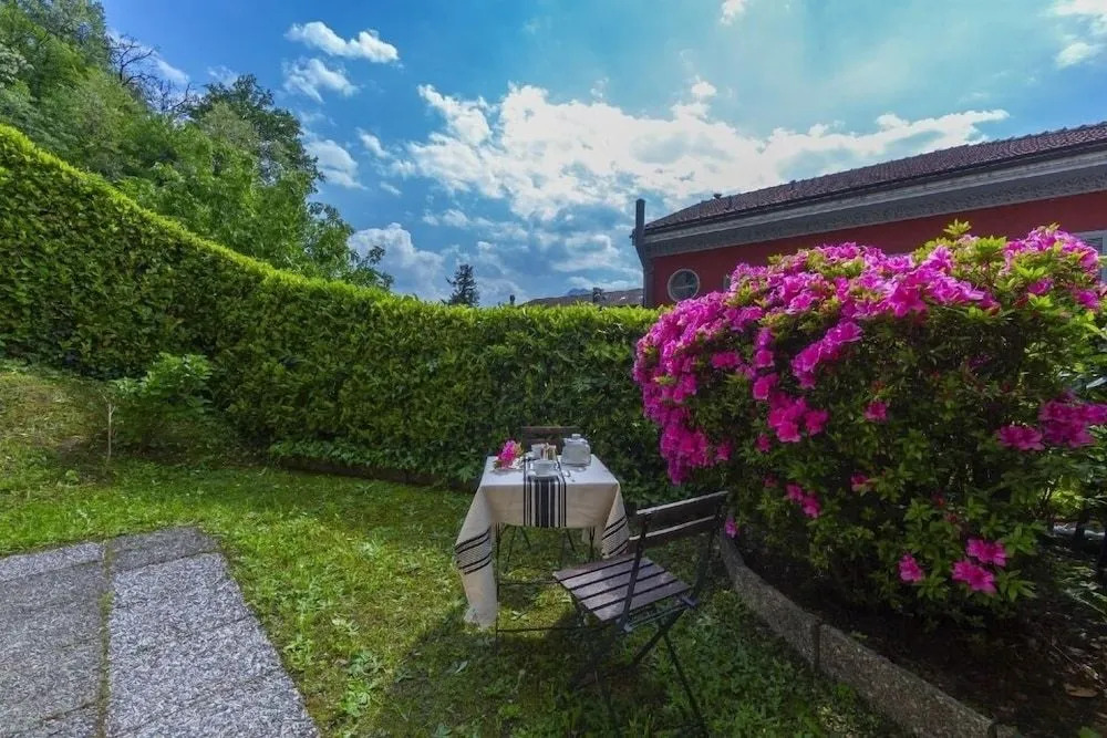 Castagnola Giardino