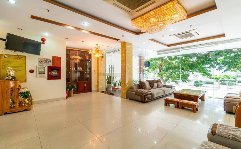 Hoa Binh Hotel