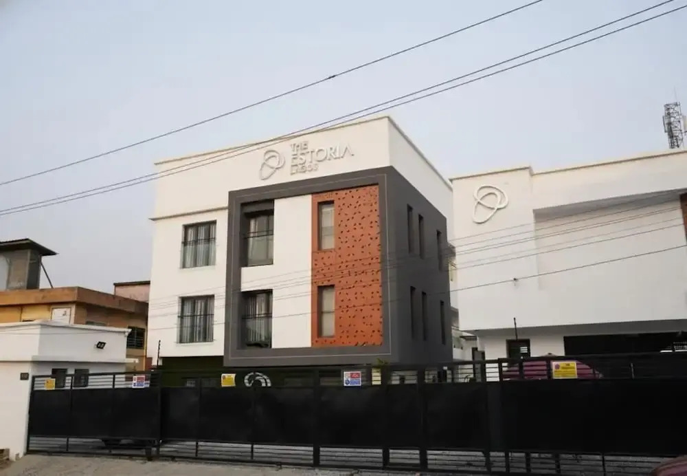 The Estoria Lagos