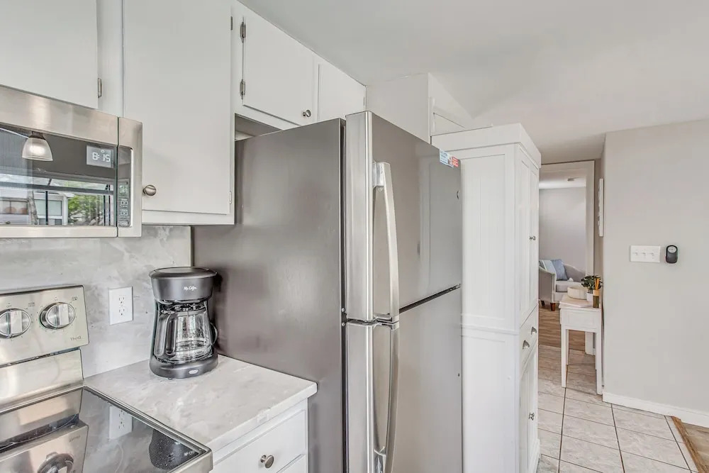 1 Block to Beach: Myrtle Beach Condo w/ Pool!