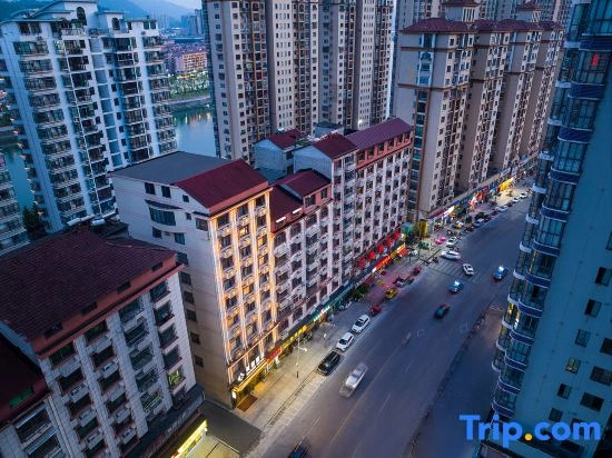 MAISON Hotel (Anhua Coach Terminal, Yiyang)