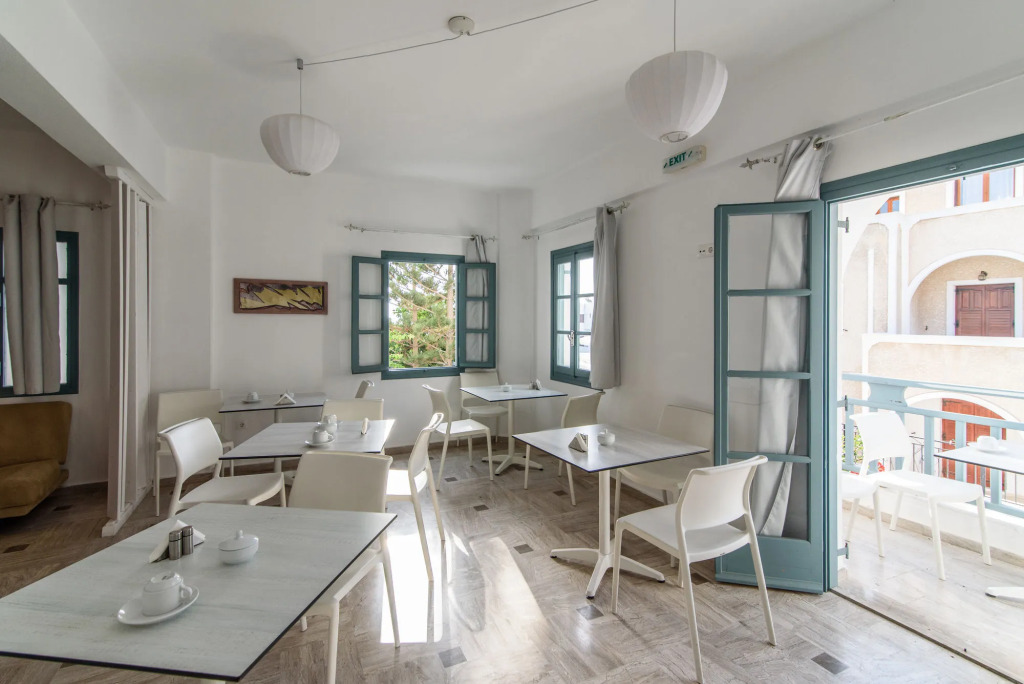 Iris Boutique Hotel