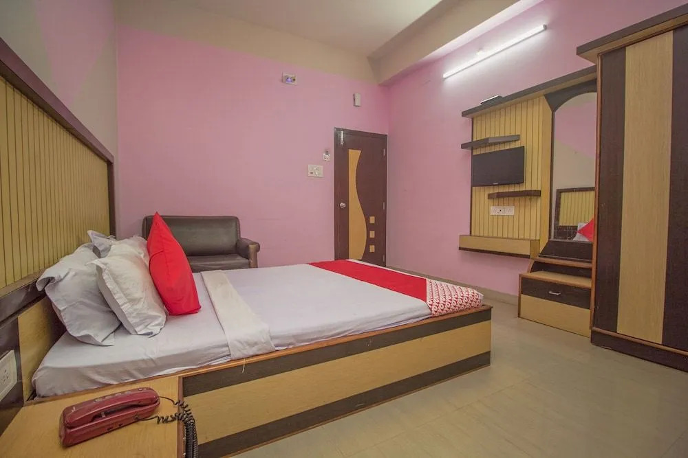 OYO 41545 Palm Grove Eco Resort