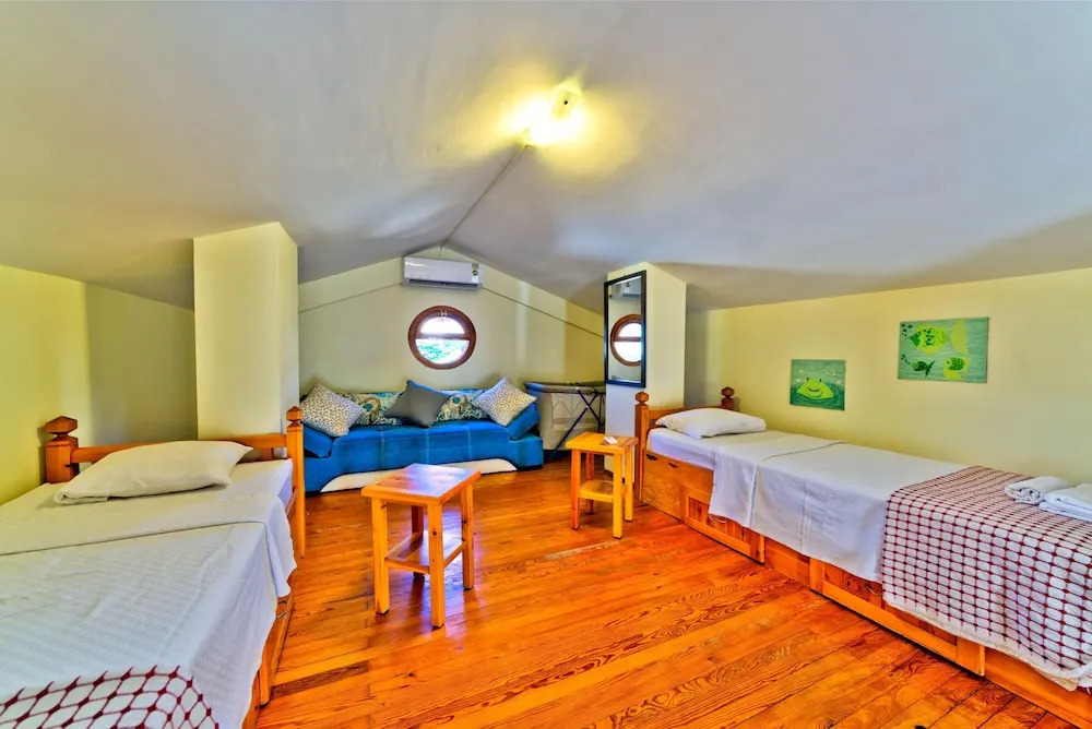 Villa Yunus