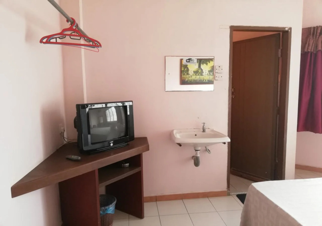 New Budget Inn Hotel