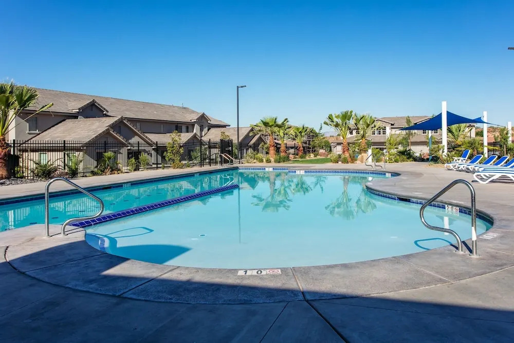 Bella Casita 4 Bedroom Apts