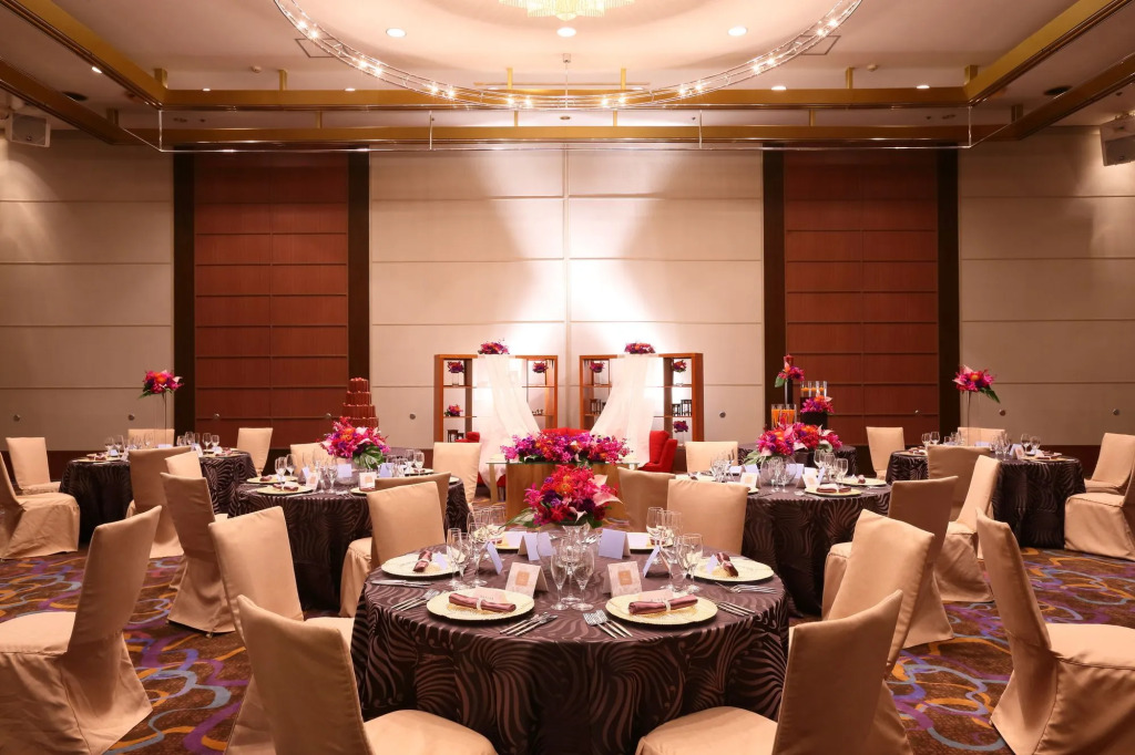 Shin Osaka Esaka Tokyu REI Hotel