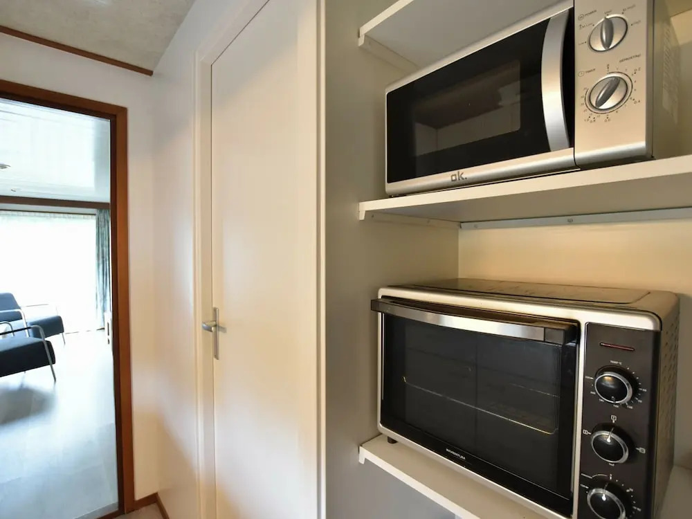 Spacious Chalet With Enclosed Garden in Small-scale Holiday Resort Adjacent to Forest