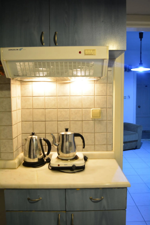 Cleo Hotel