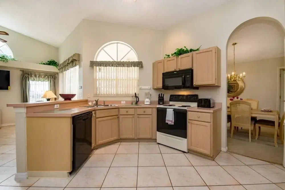 4 Bedroom 3 Bathroom Pool Villa