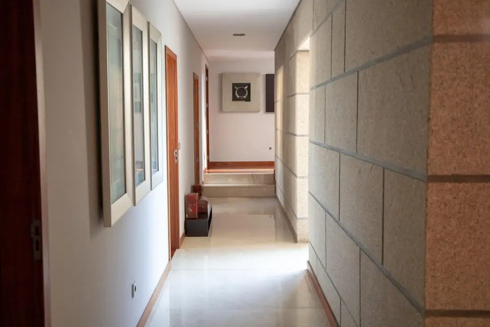 Spacious villa in Santo Tirso with private pool 850 m² and jacuzzi