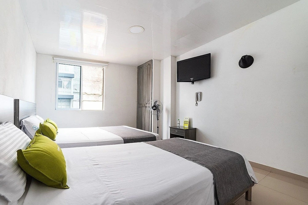 Hotel Exito