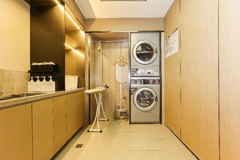 Ji Hotel (Chengdu Tianfu Square Daye Road Store)