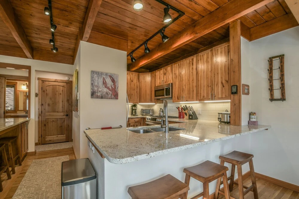 Tennis Townhomes 1336