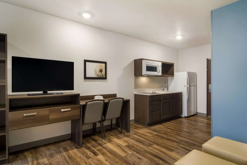 WoodSpring Suites Jacksonville - South