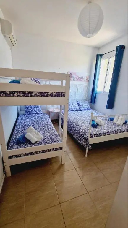 Sea view one bed apartment with pool in Peyia B7