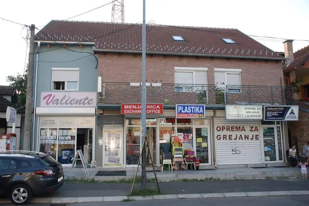 Franstal Apartments