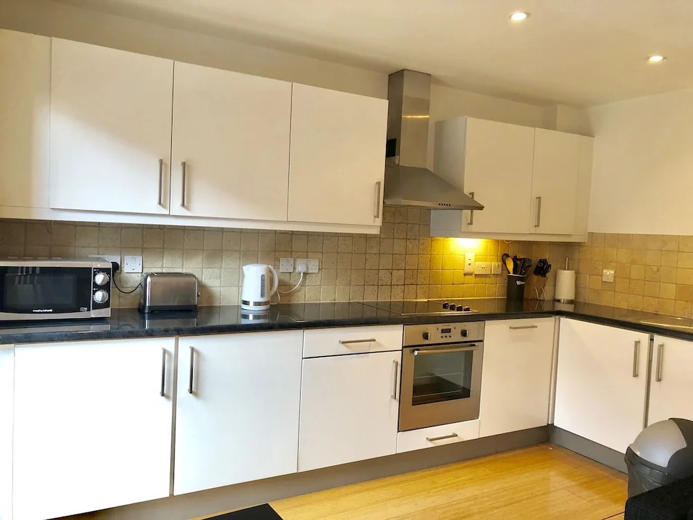 Stylish Apartments in Victoria & Westminster