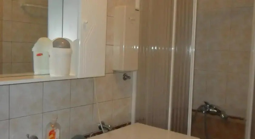 APARTMANI DELAS