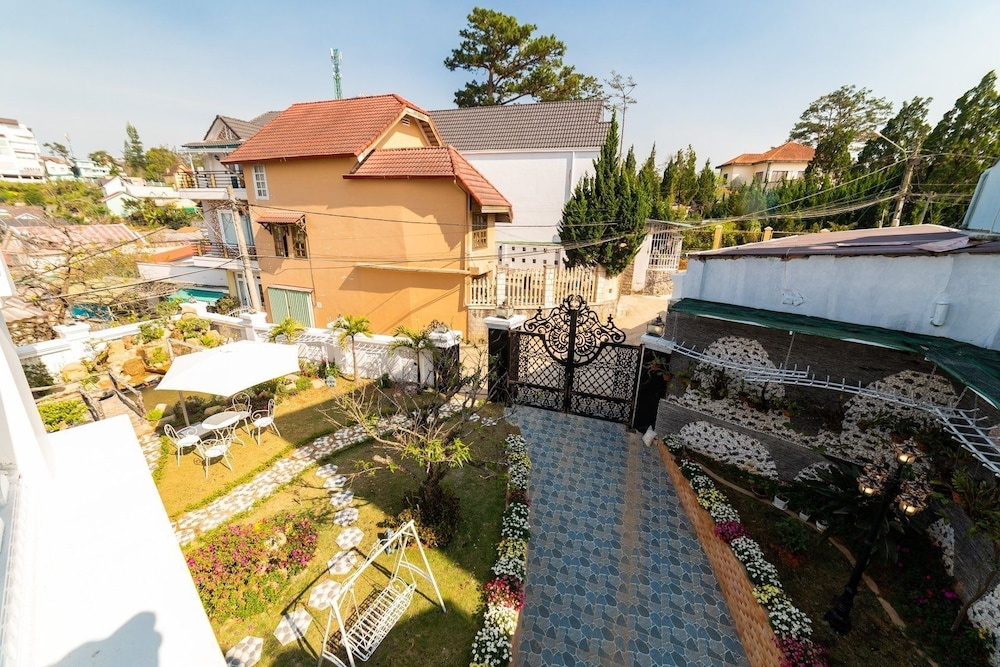 King Villa