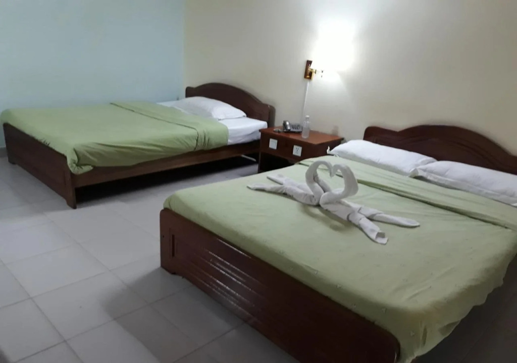 Mango Hotel