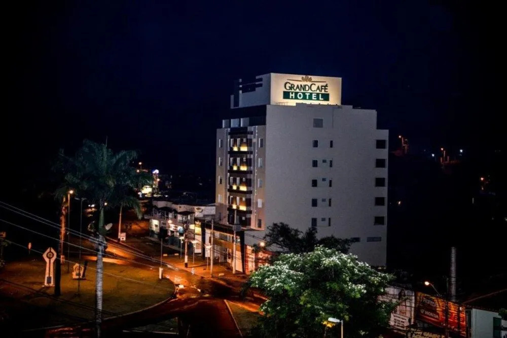 Grand Café Hotel