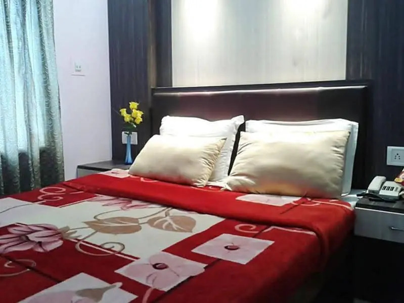 Holy Home Guest House