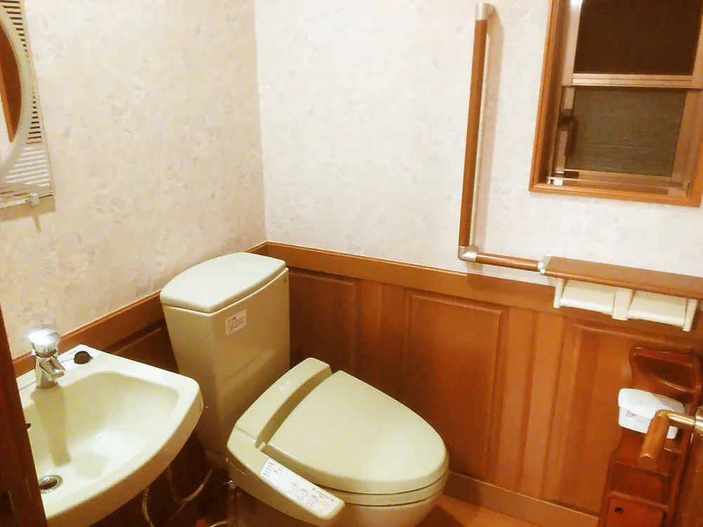 TETRIS Guest House Jujo - Hostel
