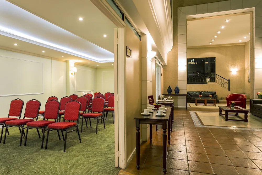 Park Plaza Apartments