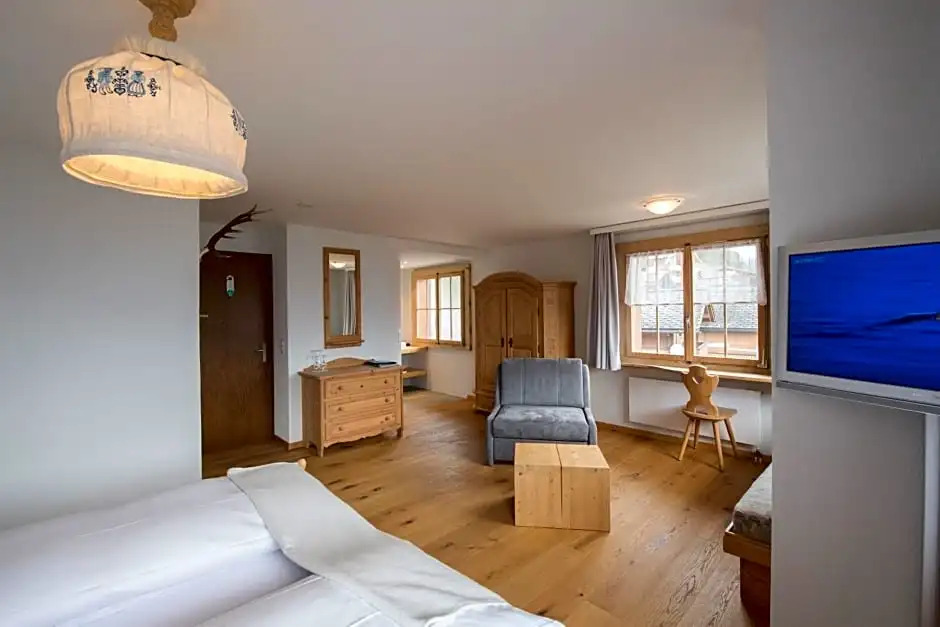 Hotel Garni Postigliun Andiast