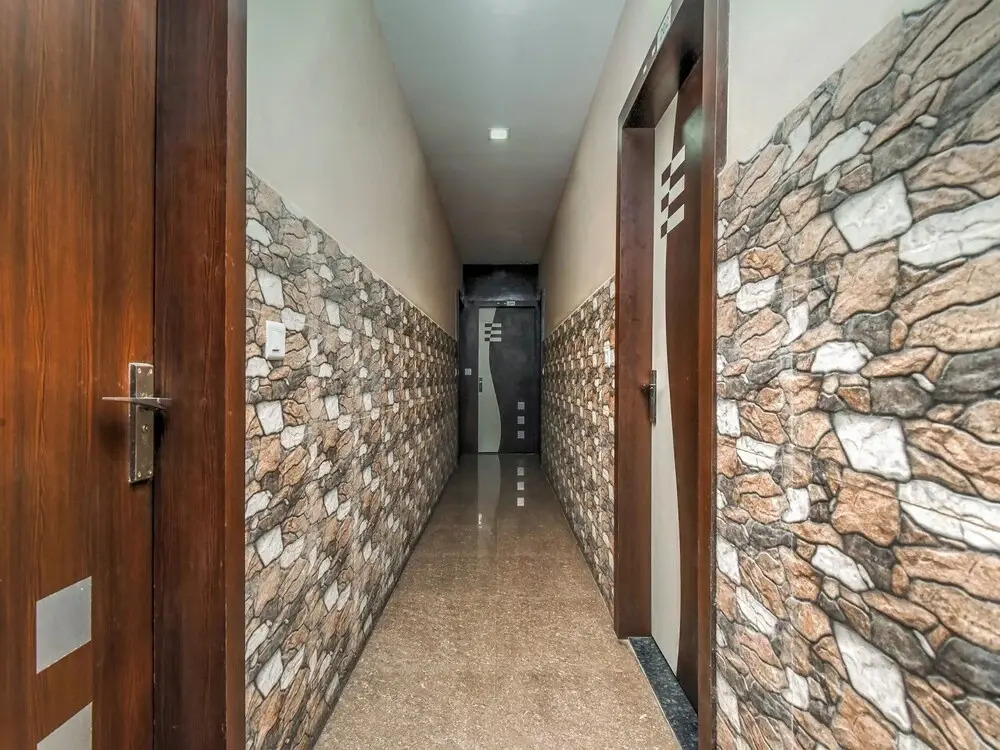 Hotel Heaven by OYO Rooms